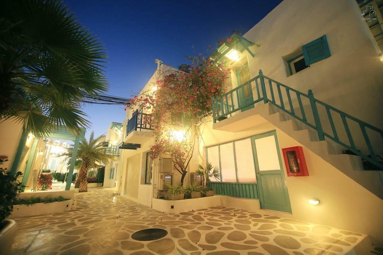 Santorini Park Stay Petchaburi Esterno foto