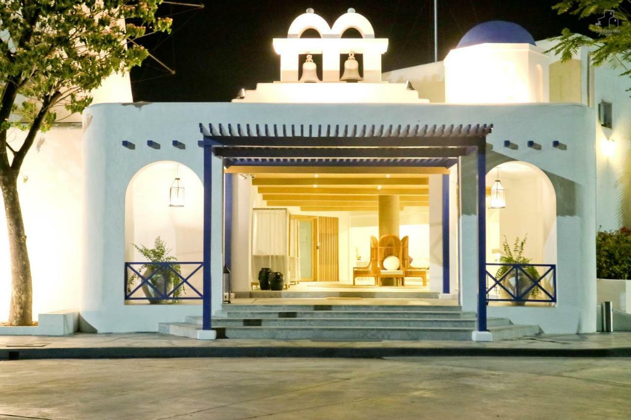 Santorini Park Stay Petchaburi Esterno foto