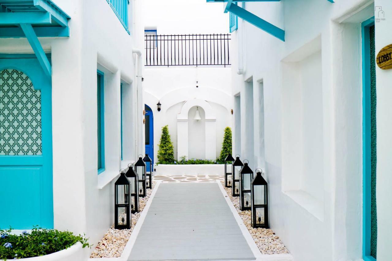 Santorini Park Stay Petchaburi Esterno foto