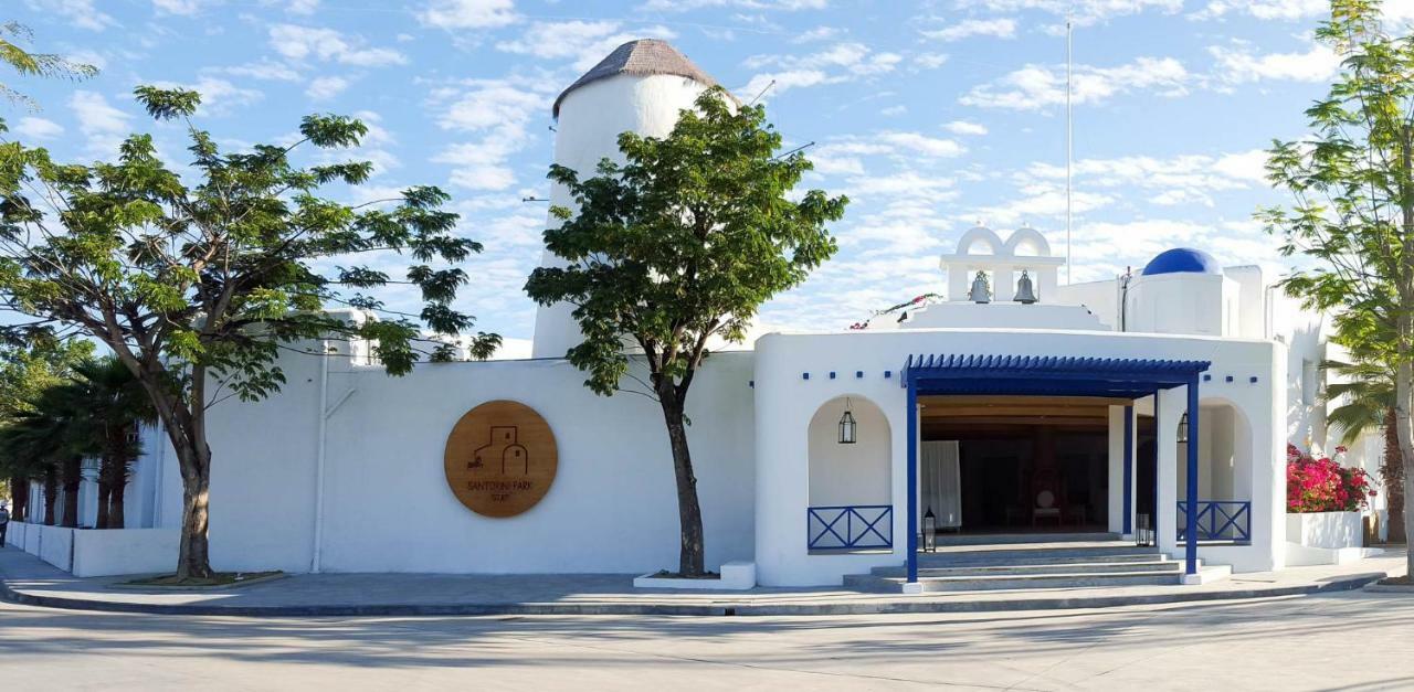 Santorini Park Stay Petchaburi Esterno foto